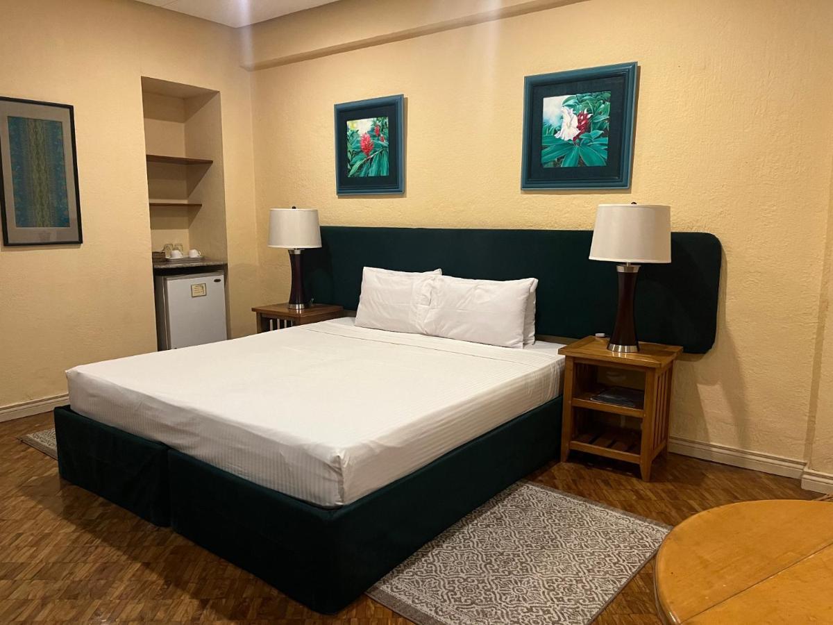 Coco Grande Hotel Dumaguete City Екстериор снимка