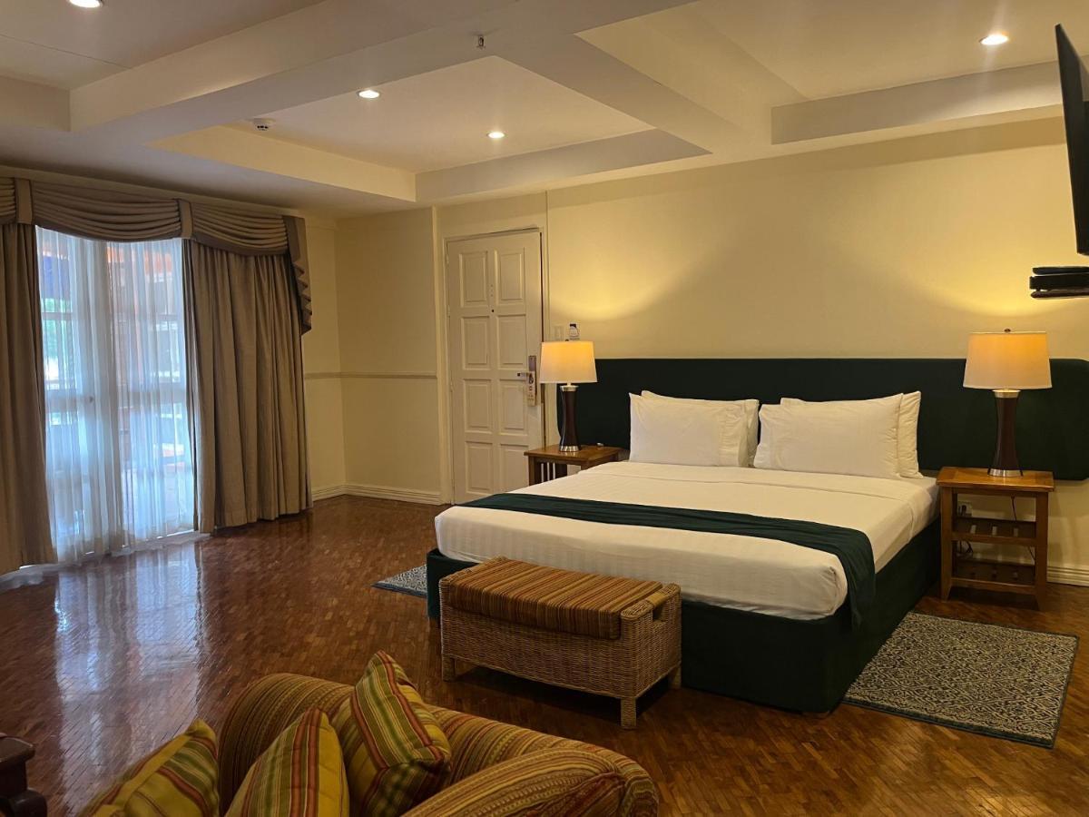 Coco Grande Hotel Dumaguete City Екстериор снимка